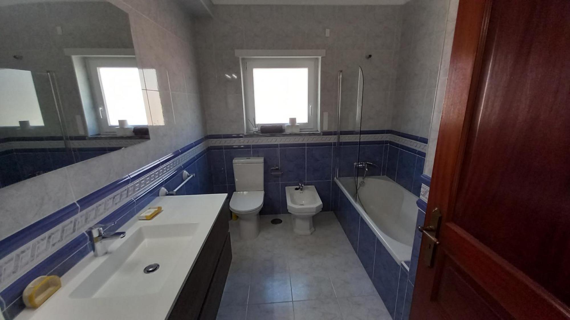 Guesthouse Beach Break Peniche Eksteriør billede