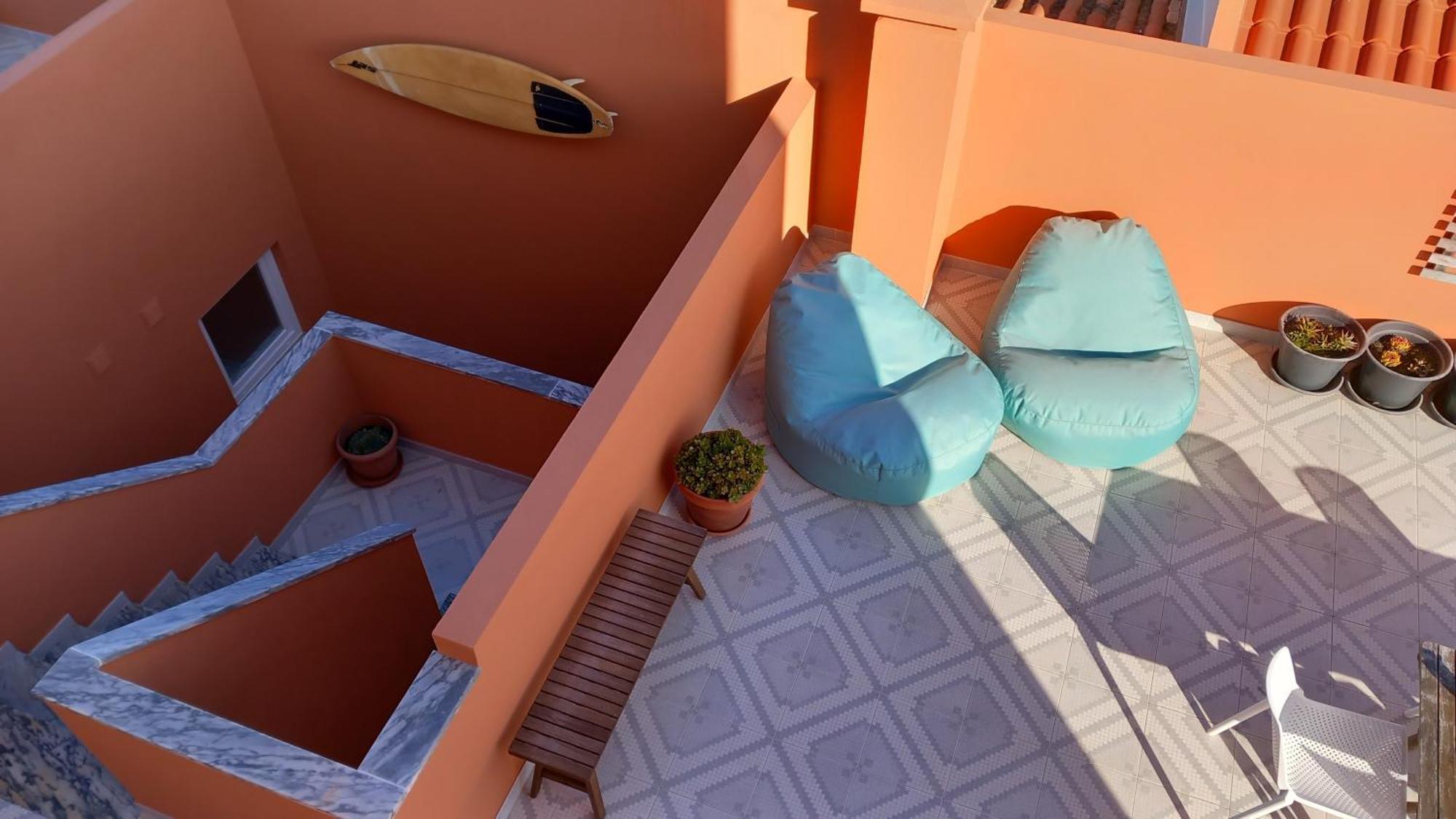 Guesthouse Beach Break Peniche Eksteriør billede