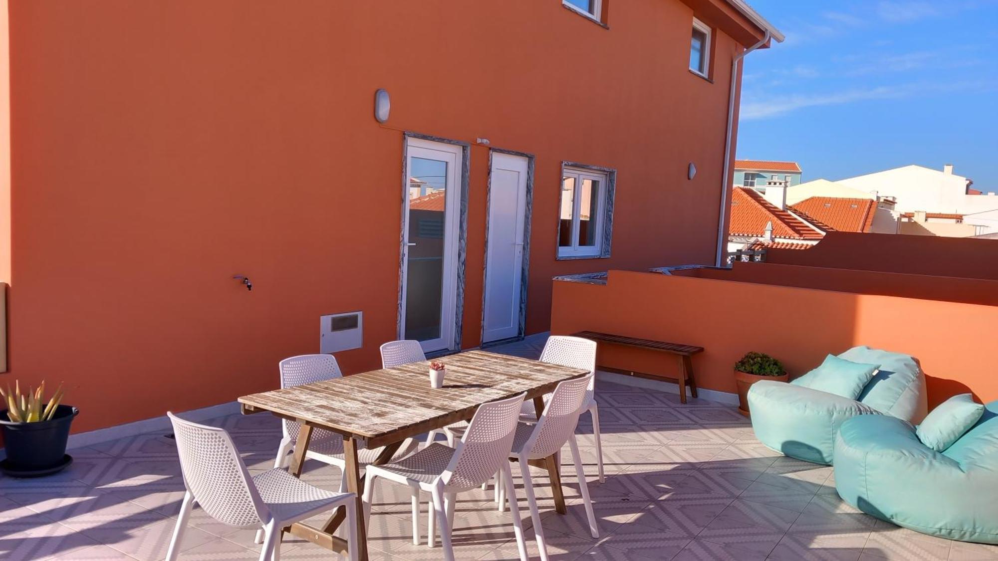 Guesthouse Beach Break Peniche Eksteriør billede